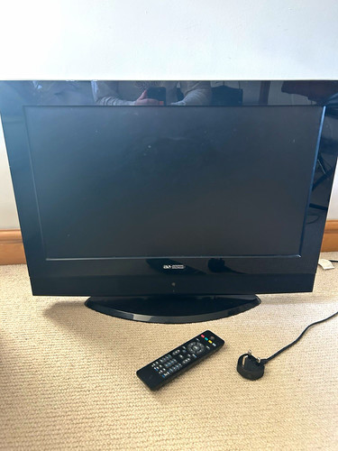Acoustic solutions lcd26761hdf - solutions,