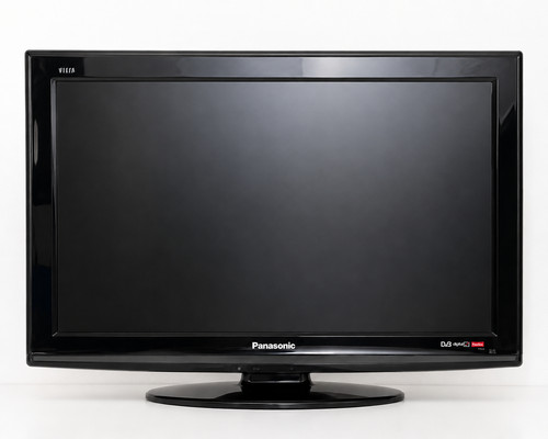 New panasonic monitor - 26", /